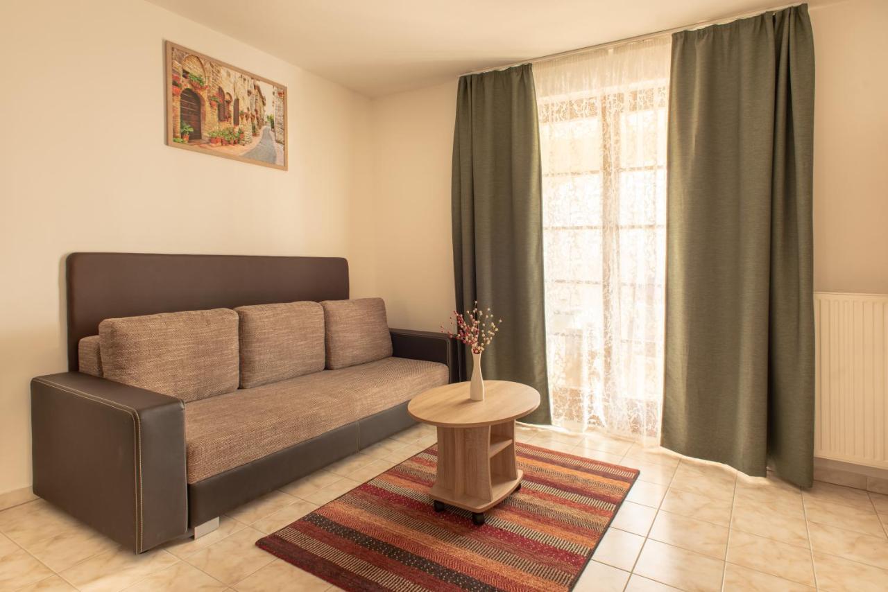 Modor Apartman Alsopahok Exterior foto